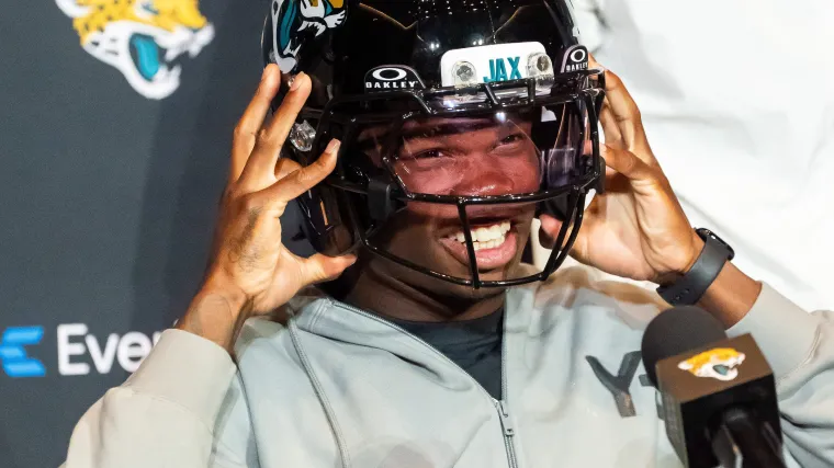 Travis Hunter will be a fantasy football cheat code as two-way player for Jaguars image