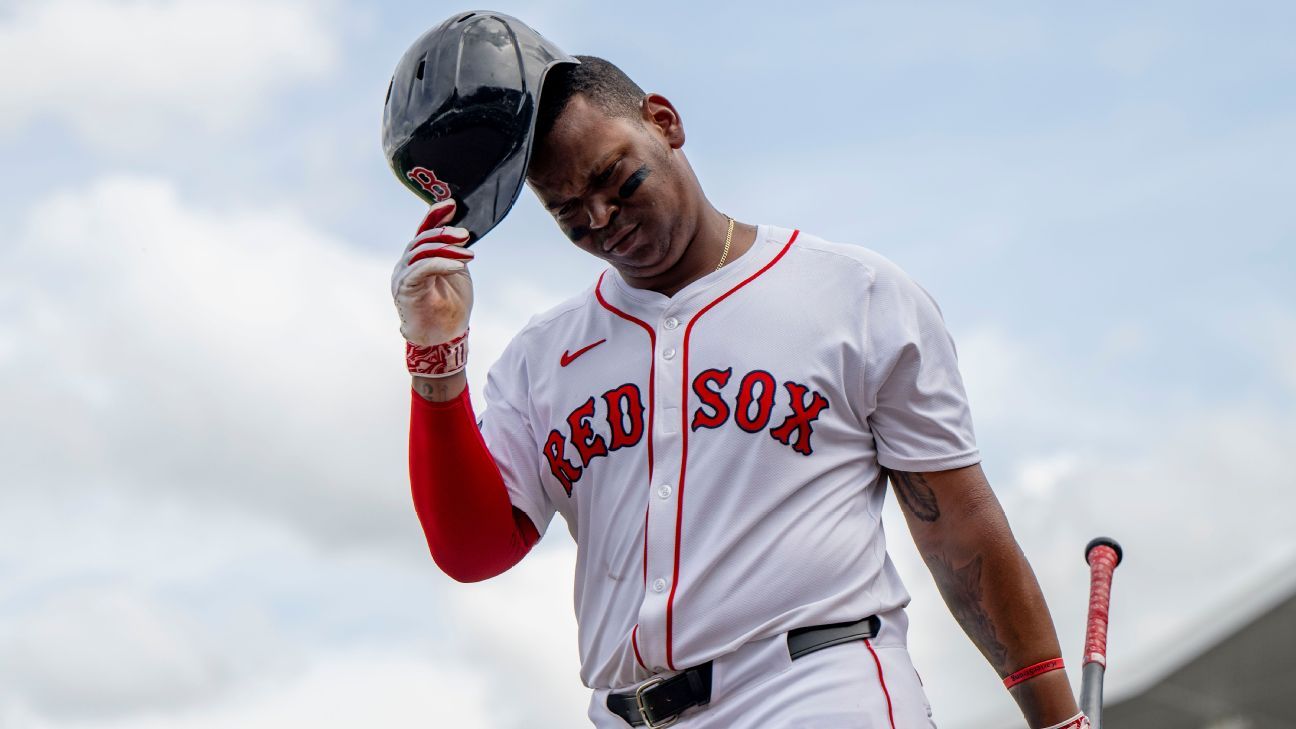 Red Sox owner John Henry meets with Rafael Devers over remarks