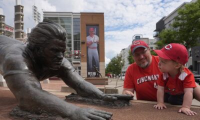 White Sox welcome reinstatement of Pete Rose, Shoeless Joe: 'Put him in the Hall of Fame'