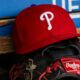Father talks about viral moment Phillies fan demanded home run ball from his son