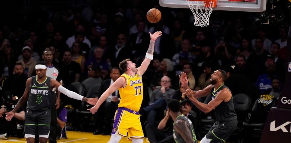 Fantasy Basketball Free Printable Cheat Sheet: Top 250 NBA Players Draft Rankings for 2025-26 Points League