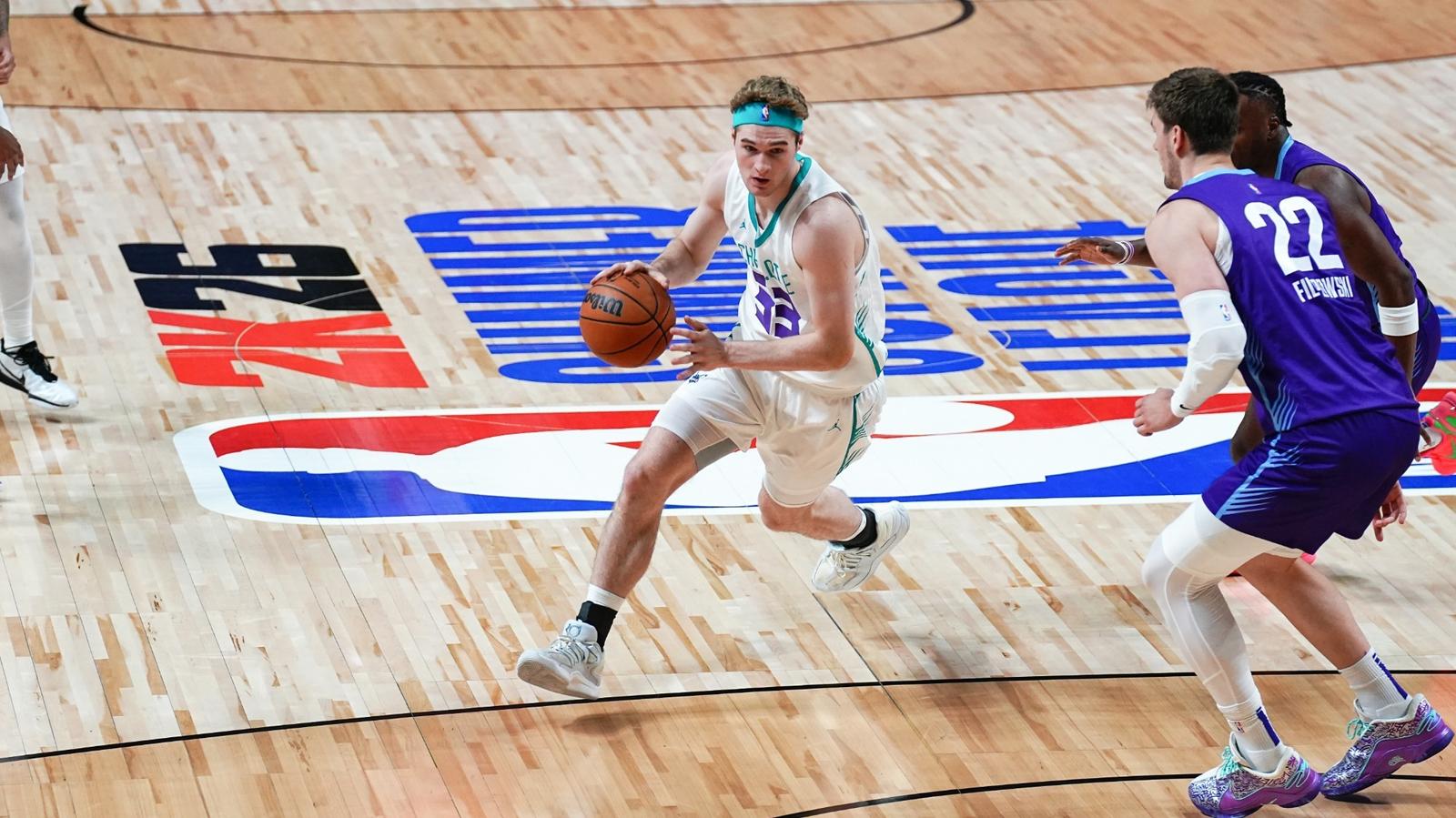 Huskies Shine In NBA 2K26 Summer League