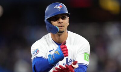 Giménez has winning hit in ninth as Blue Jays beat Athletics 3-2