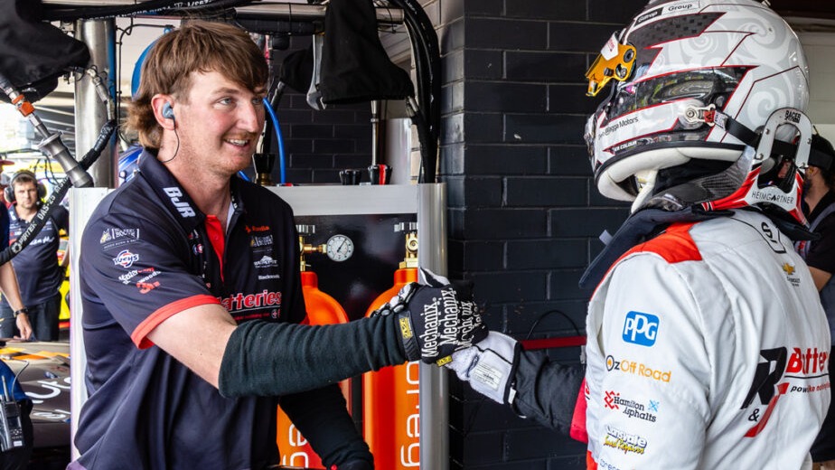 Mechanic's switch from Supercars to NASCAR
