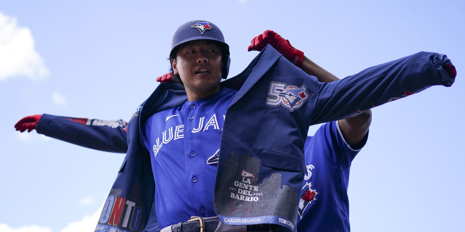 Kazuma Okamoto, Daulton Varsho homer in Blue Jays' comeback win