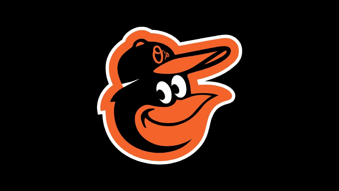 Orioles trade cash to Reds for hard throwing reliever