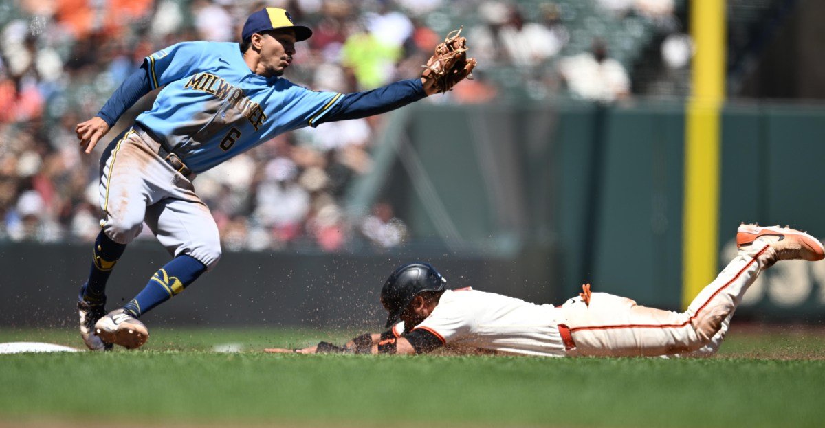 Bullpen implodes as Brewers drop series to the Giants