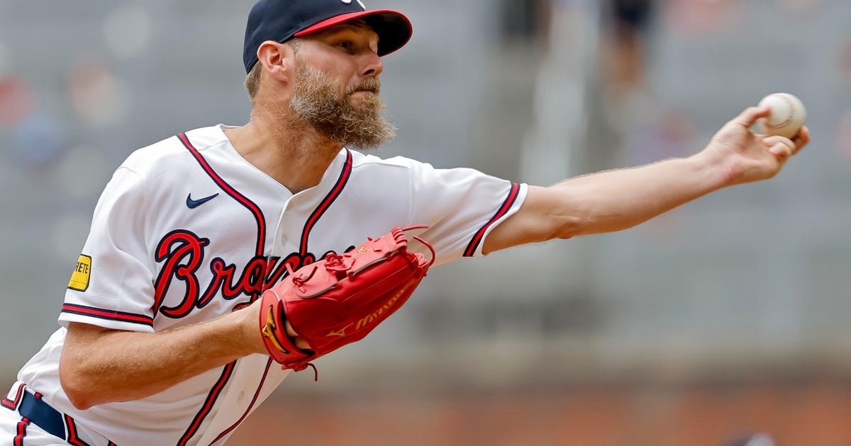 Sale strikes out 11 as the Braves hit 4 home runs to defeat the Padres 6-5
