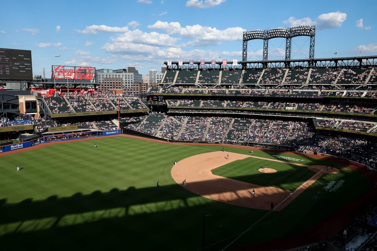 The Red Sox are supposed to play the Mets tonight — if they can get to New York