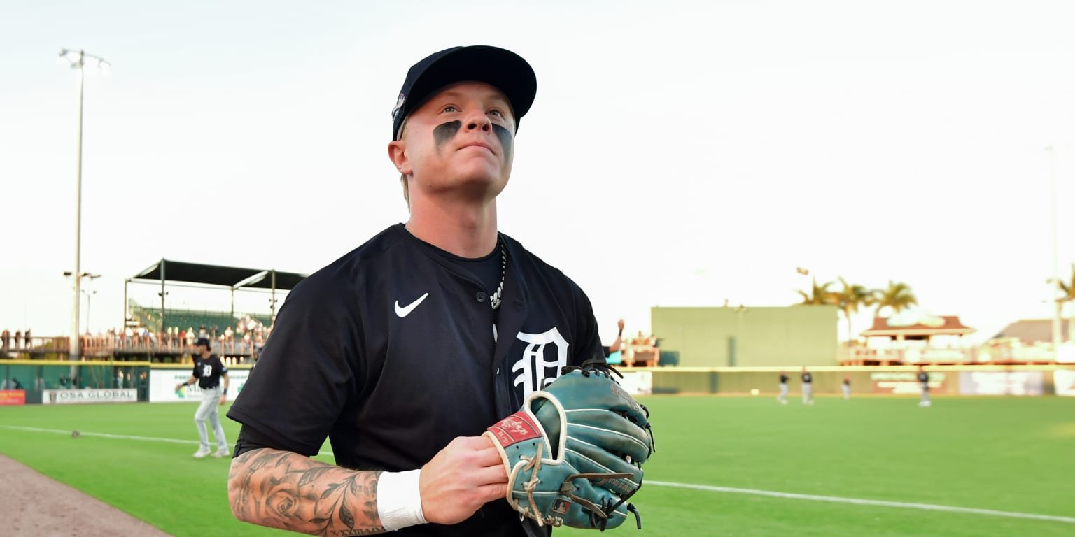 Top prospect Max Clark -- No. 13 overall -- summoned by Tigers (source)