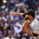 White Sox acquire RHP José Urquidy in trade with Pirates