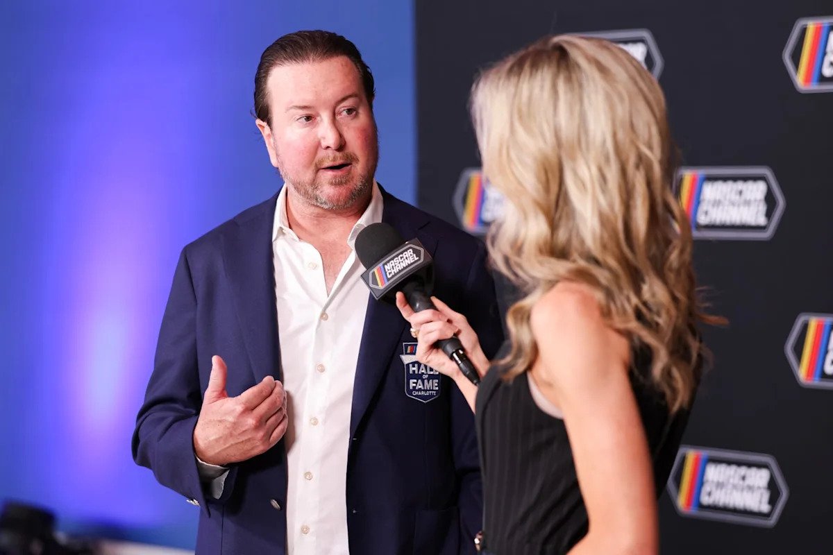 Kurt Busch bluntly responds to Hocevar’s NASCAR “life support” claims with a warning, “You can’t shoot your own foot”