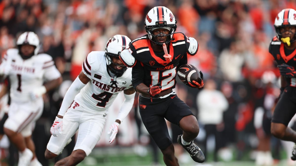 Hammond throws go-ahead touchdown pass and No. 13 Texas Tech downs Oregon State 35-24