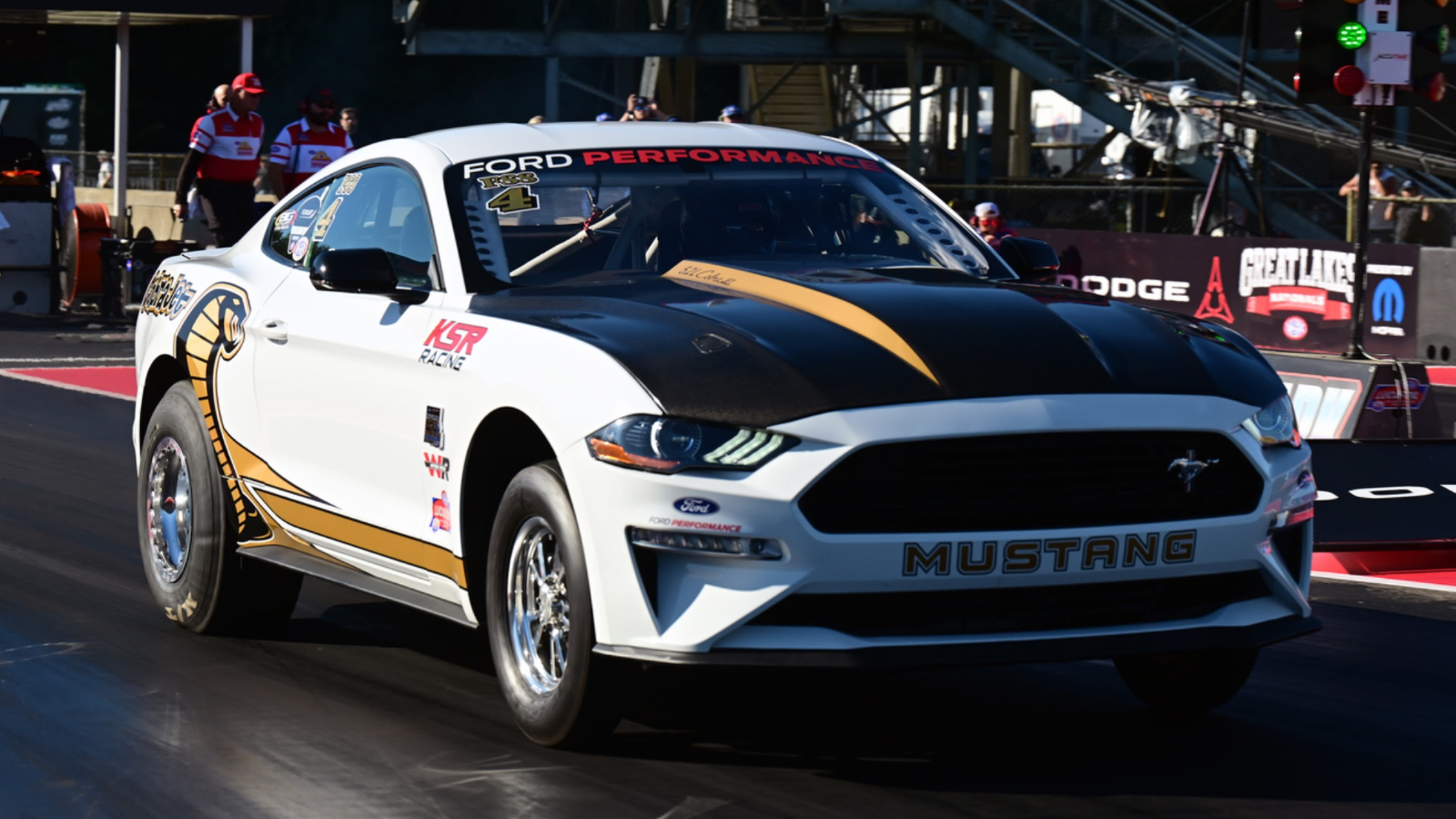 Championship On the Line as Flexjet Factory Stock Showdown Heads to St. Louis