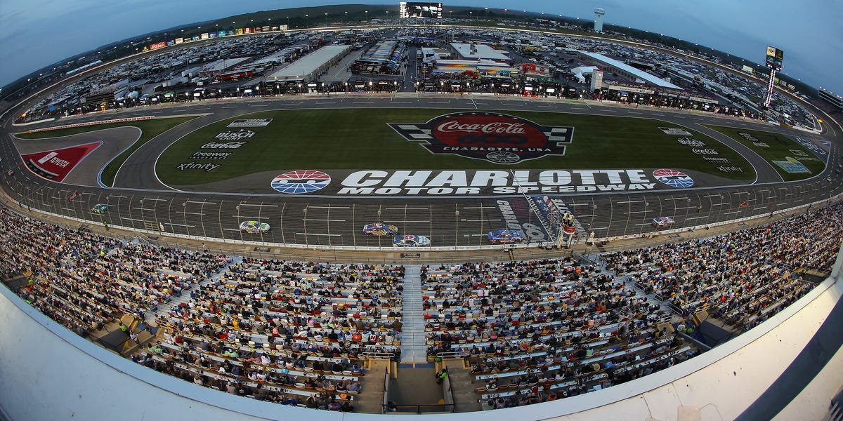 Five Races Remain in NASCAR’s Chase. Here’s What Awaits.